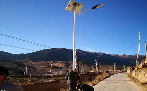 卓尼智慧路灯安装必备设计要素：打造高效智能的城市照明系统